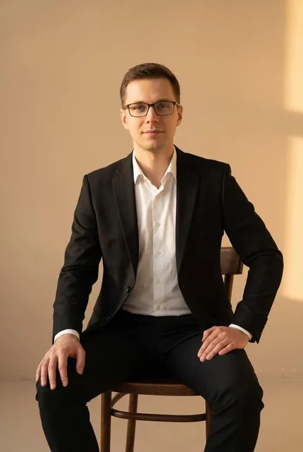 Классический деловой портрет